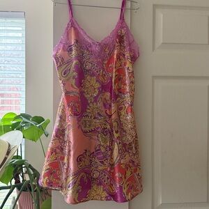 Jones New York Pink and Purple Paisley Slip